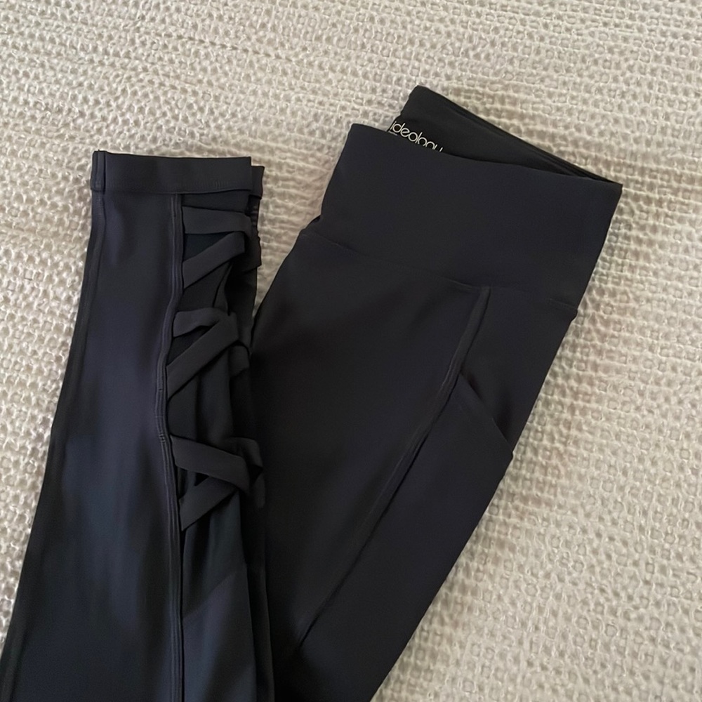 Ideology black leggings small